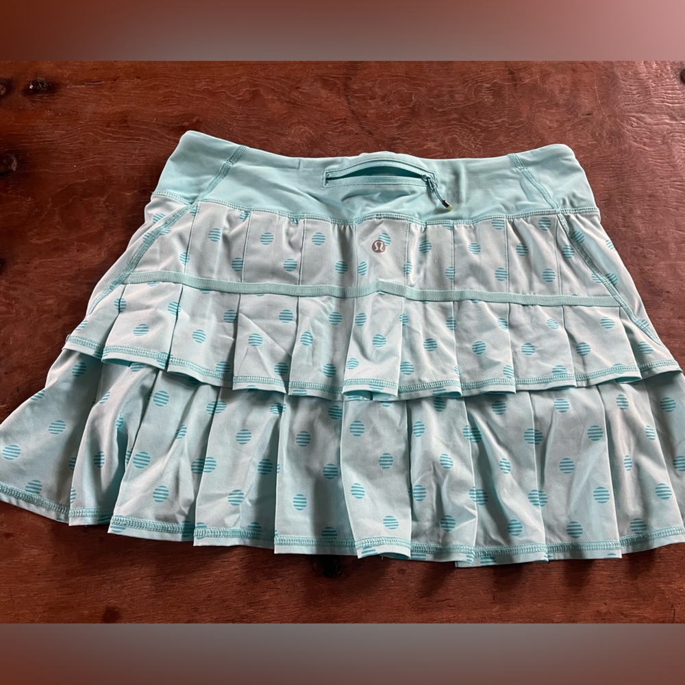 Lululemon Pace Setter Skirt size 8 Tall